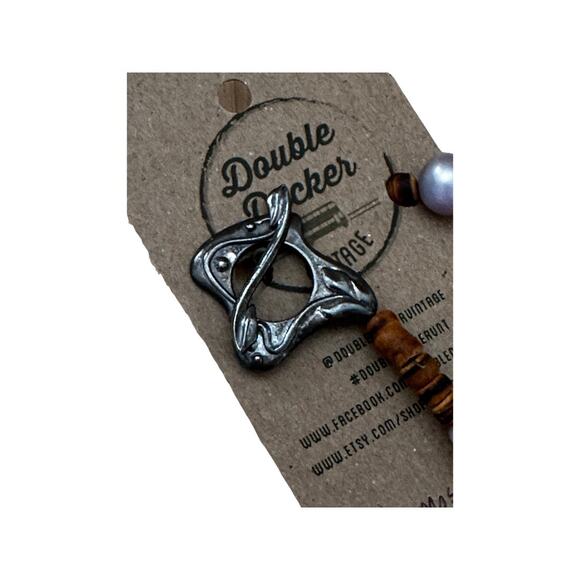 Moss Agate, Pearl and Sterling Silver Tab Necklace - Picture 4 of 6